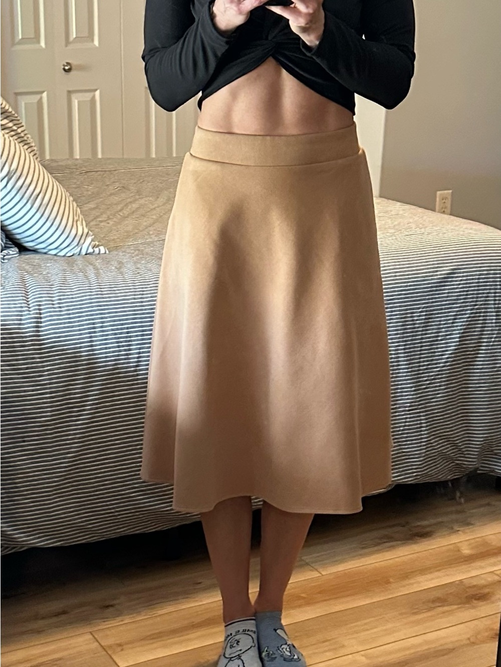 Classic Suede A-Line Camel Skirt With Pockets